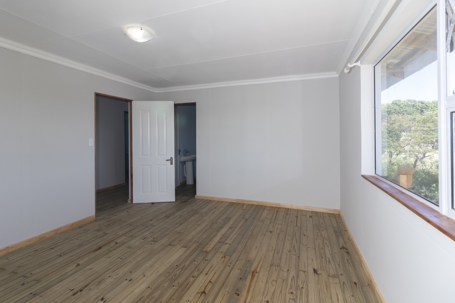 3 Bedroom Property for Sale in Kleinemonde Eastern Cape